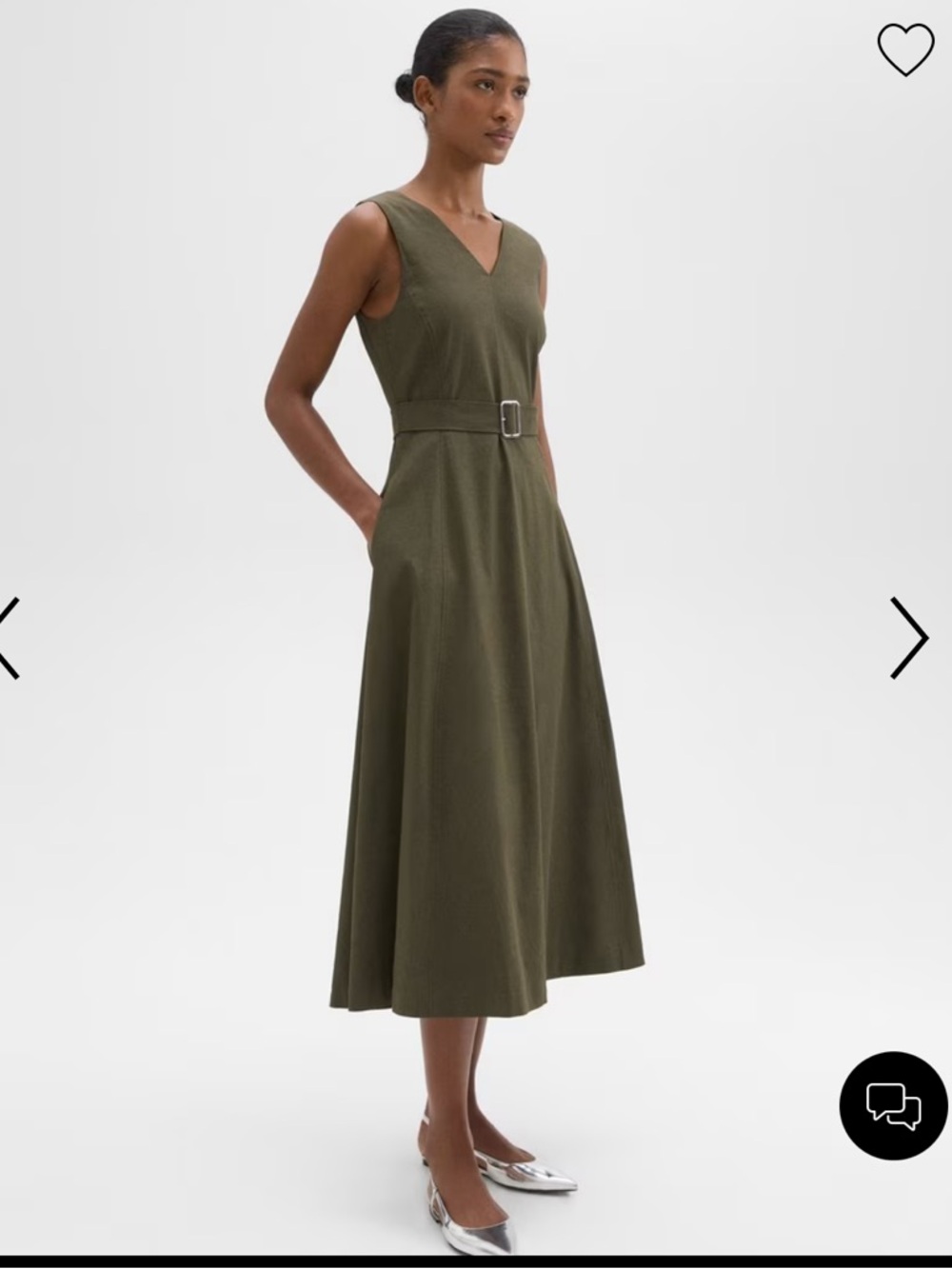 V-Neck Volume Dress in Good Linen - Picture 2 of 7